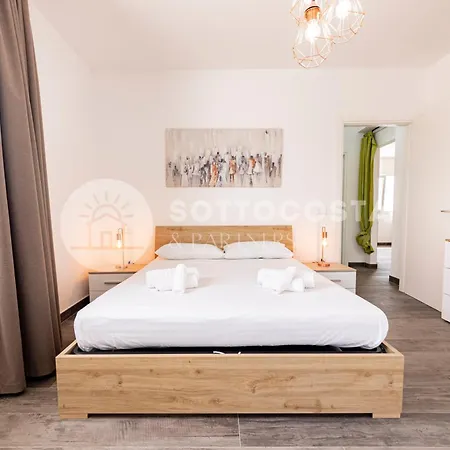 Seashore Flat -